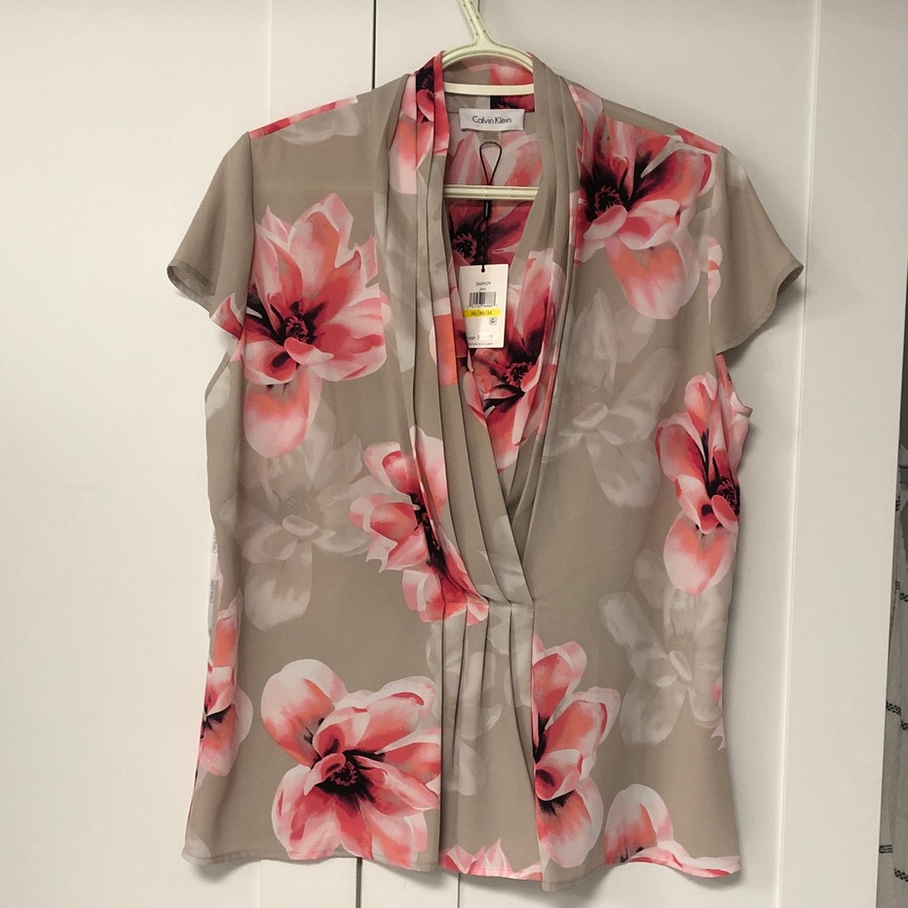 Calvin Klein Women's Blouse - Pink and Tan Floral